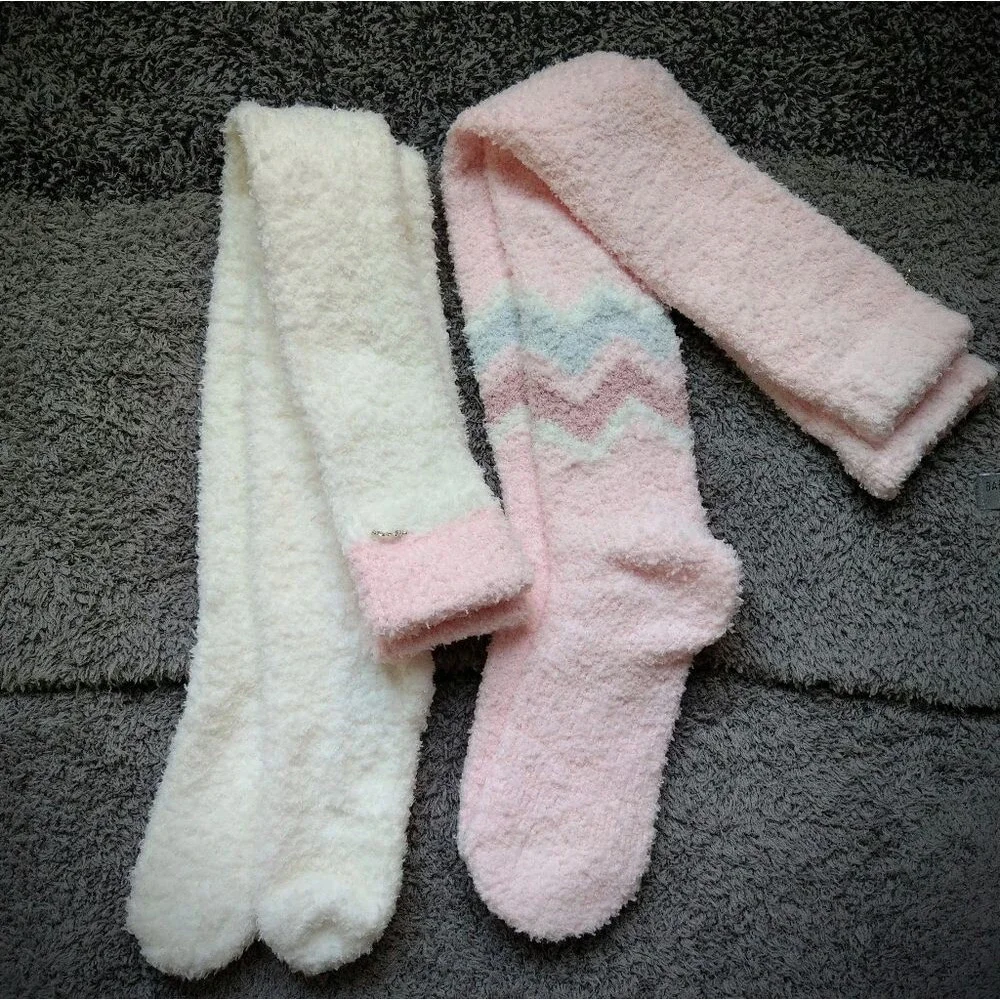 🍒NWT🍒 2 PK PLUSH WINTER THIGH HIGH CLOUD SOCKS
